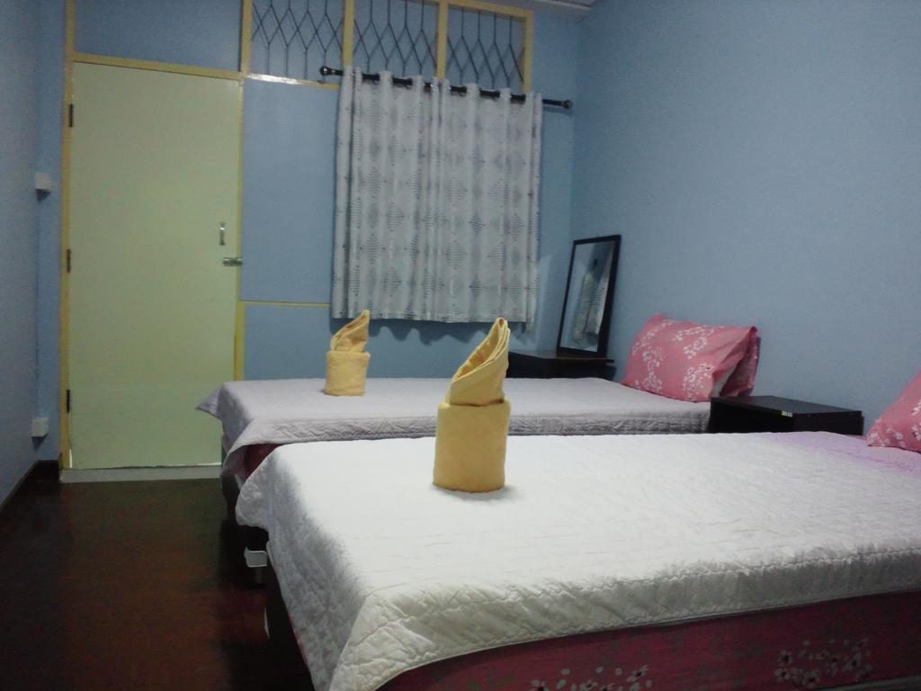 Nalin Guesthouse Τσιάνγκ Μάι Δωμάτιο φωτογραφία